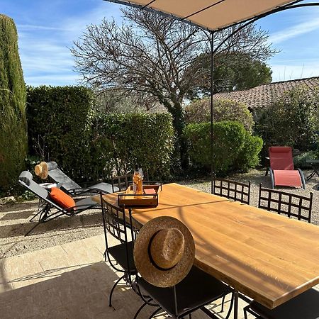Lou Karo - Piscine Partagee - Parking Prive Villa Gordes Buitenkant foto
